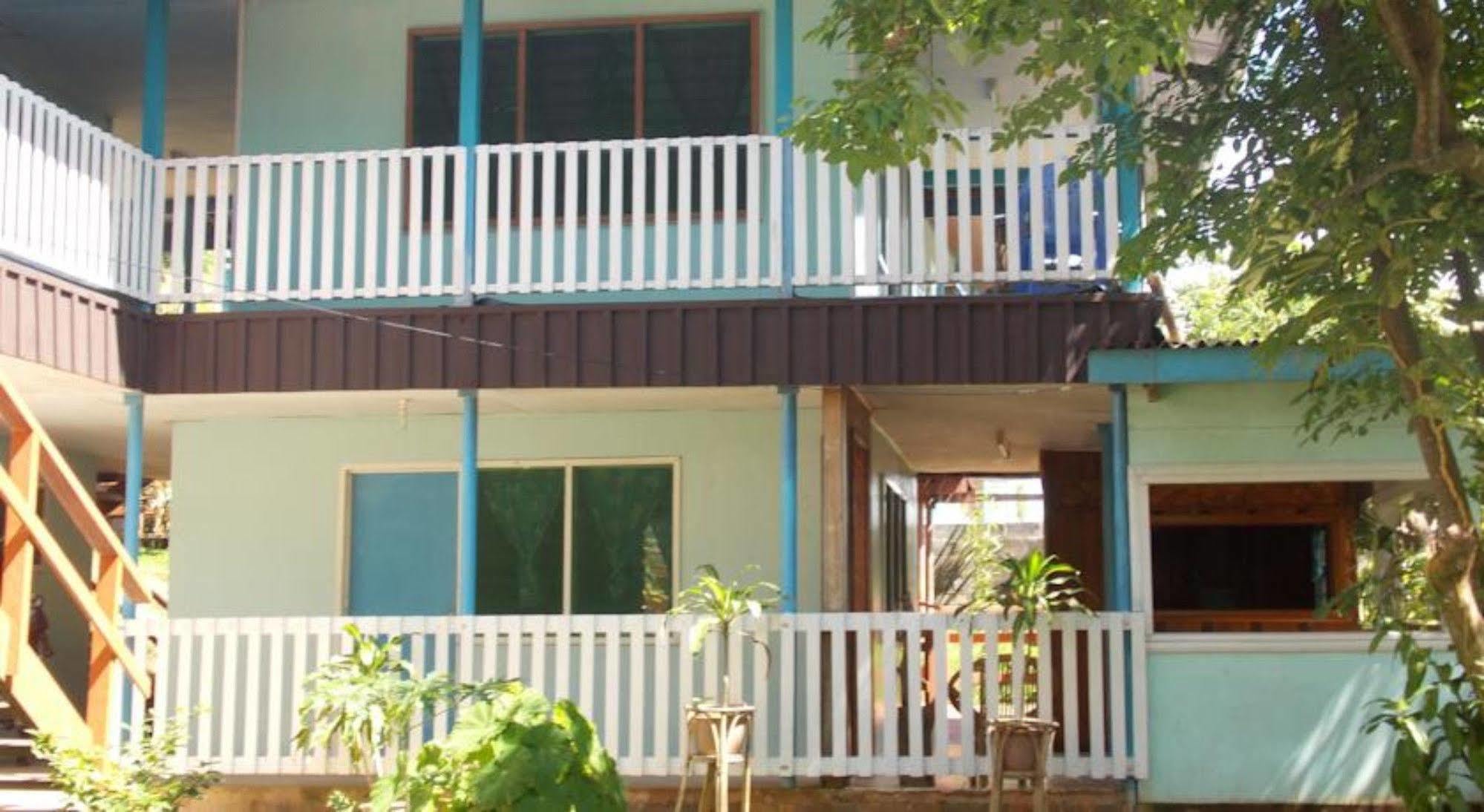 Rekona Lodge Gizo Εξωτερικό φωτογραφία