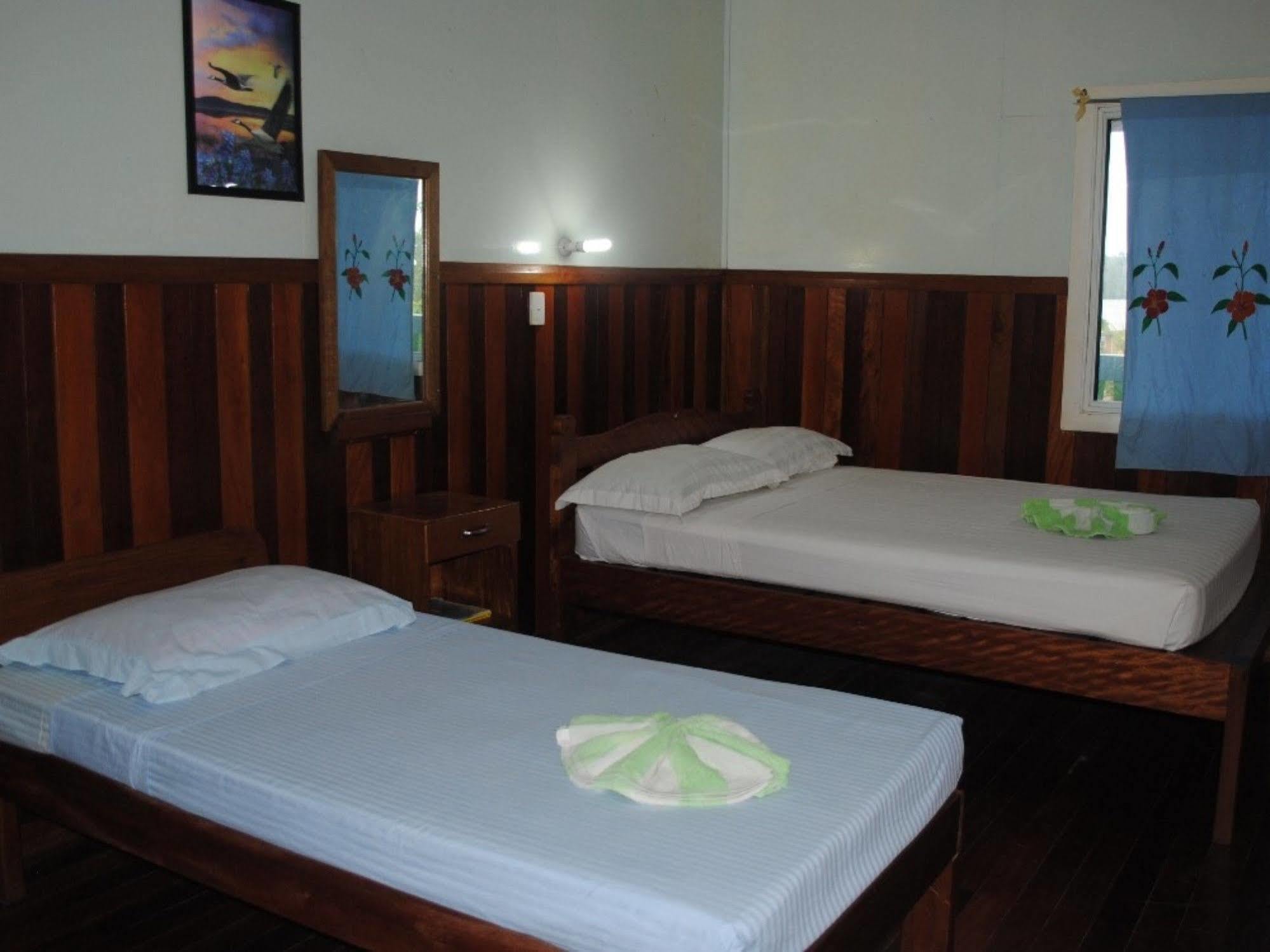 Rekona Lodge Gizo Εξωτερικό φωτογραφία