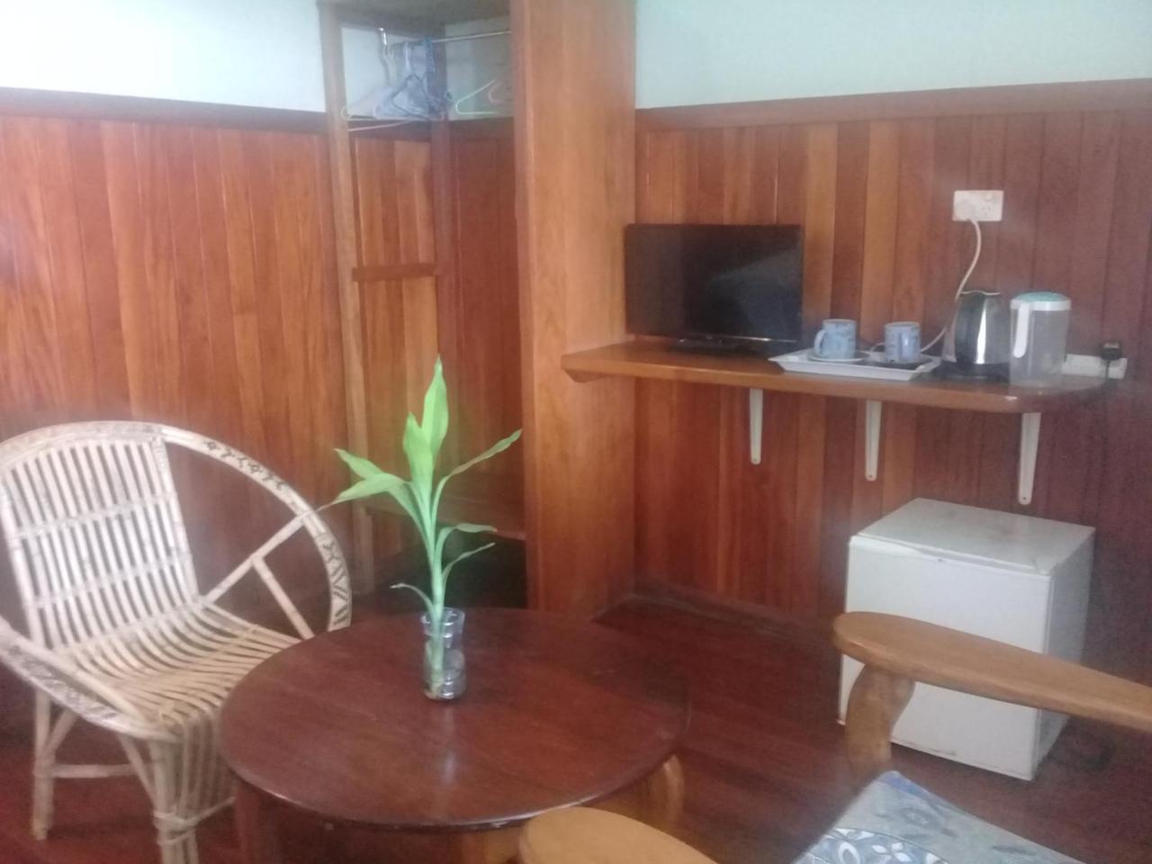 Rekona Lodge Gizo Εξωτερικό φωτογραφία